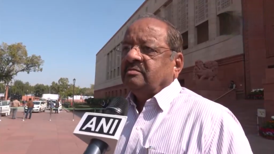 NCP Symbol Row: BJP MP Gopal Shetty Says Sharad Pawar Can Approach Courts.