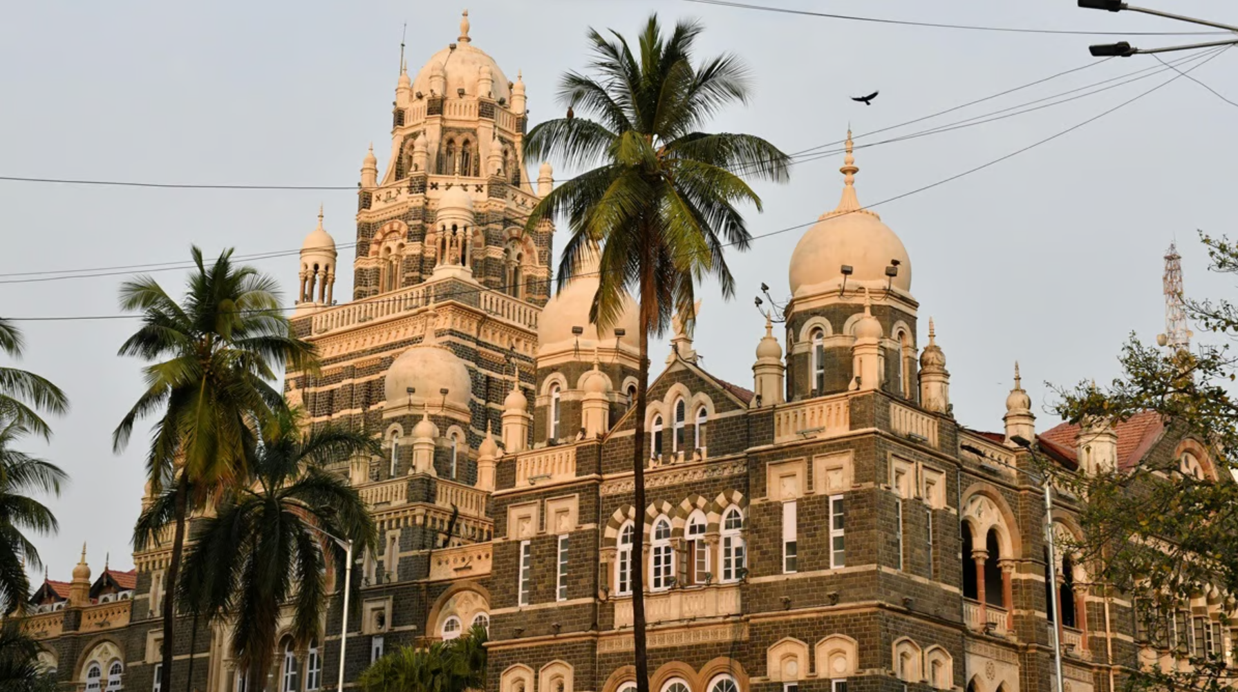 Western Railway's Mumbai Division Surpasses 3 Crore Mark