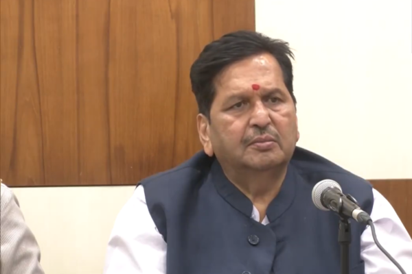 Mangal Prabhat Lodha Speaks on Siddique’s Removal