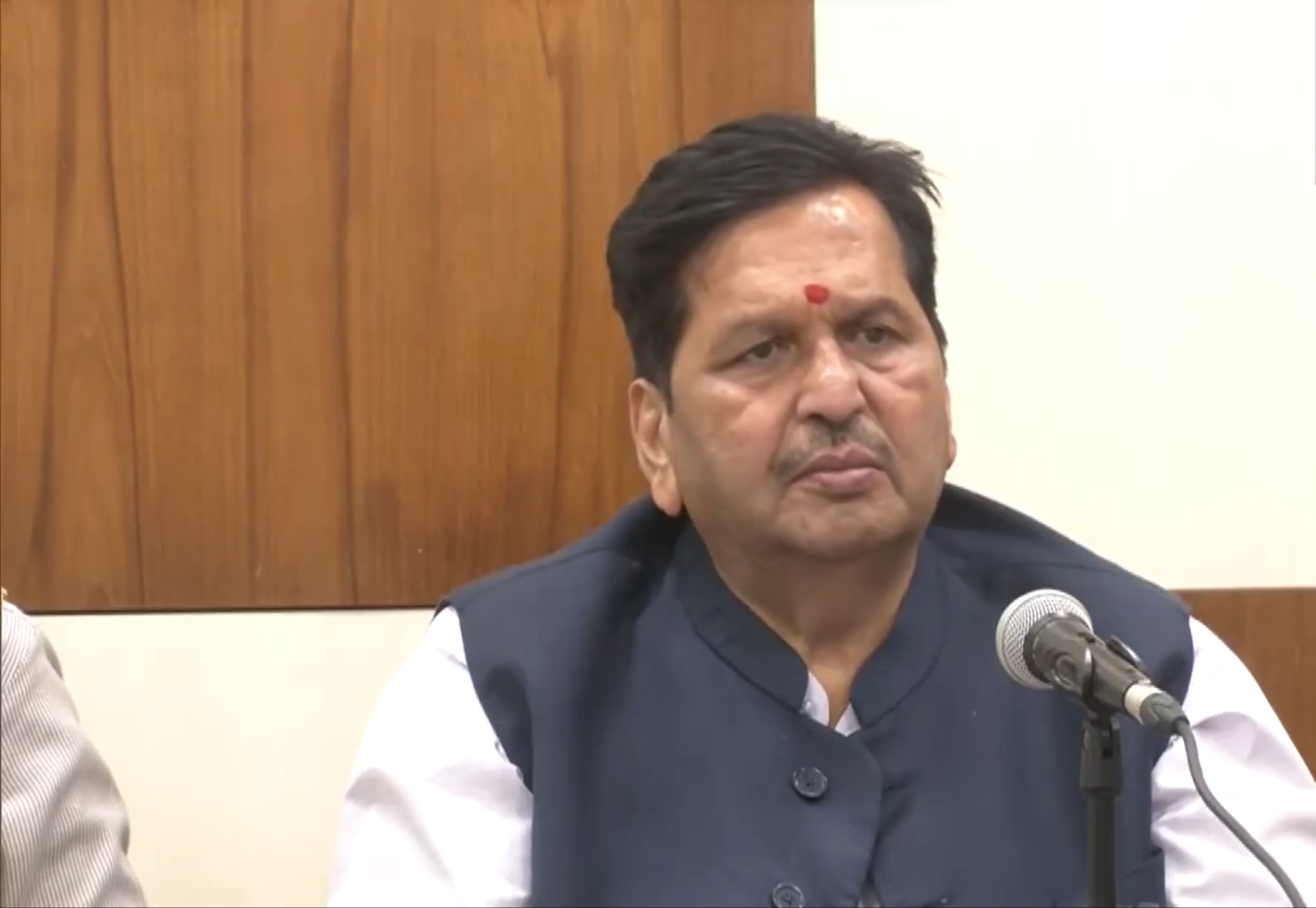 Mangal Prabhat Lodha Speaks on Siddique’s Removal