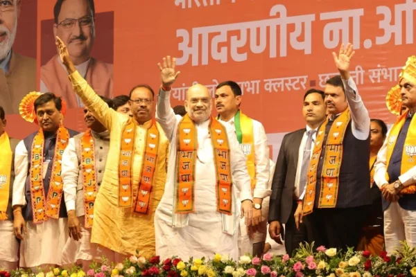 Mumbai: High-Level Political Meeting Sparks Speculation on Seat Sharing